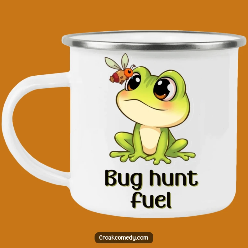 Funny Frog Campfire Mug: Wide-Eyed Cartoon Frog Spots a Fly, Rustic Funny Gift